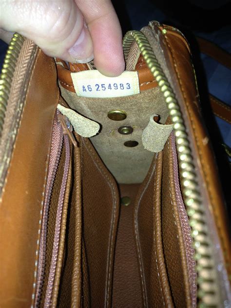 how to tell a fake dooney and bourke bag|vintage dooney and bourke authenticity.